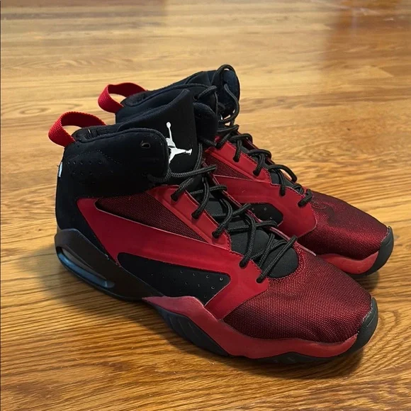 Nike air Jordan’s lift off red and black PS) Air Jordan Lift Off Black/Red AV1243-002 main image 4